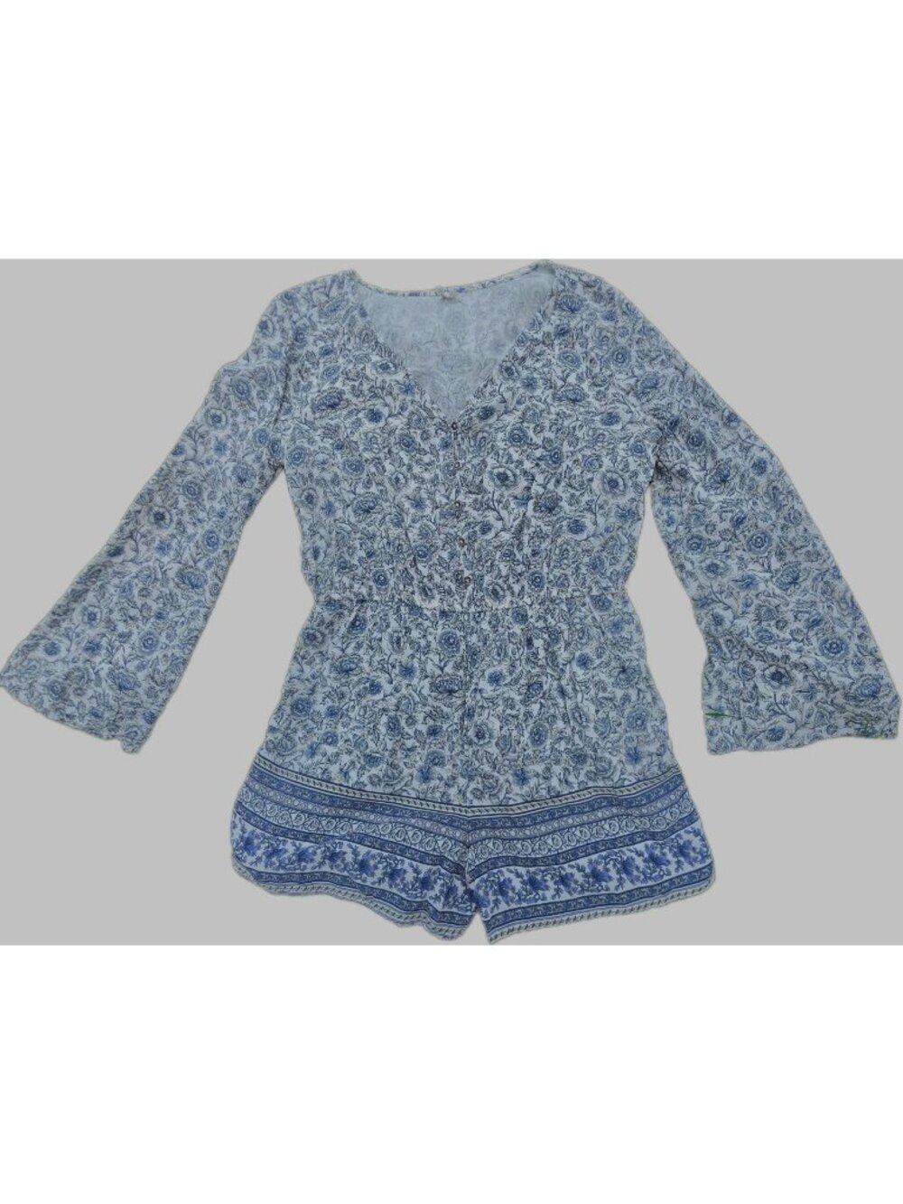Mudd Boho Floral Bell Sleeve Romper Size Large Blue White